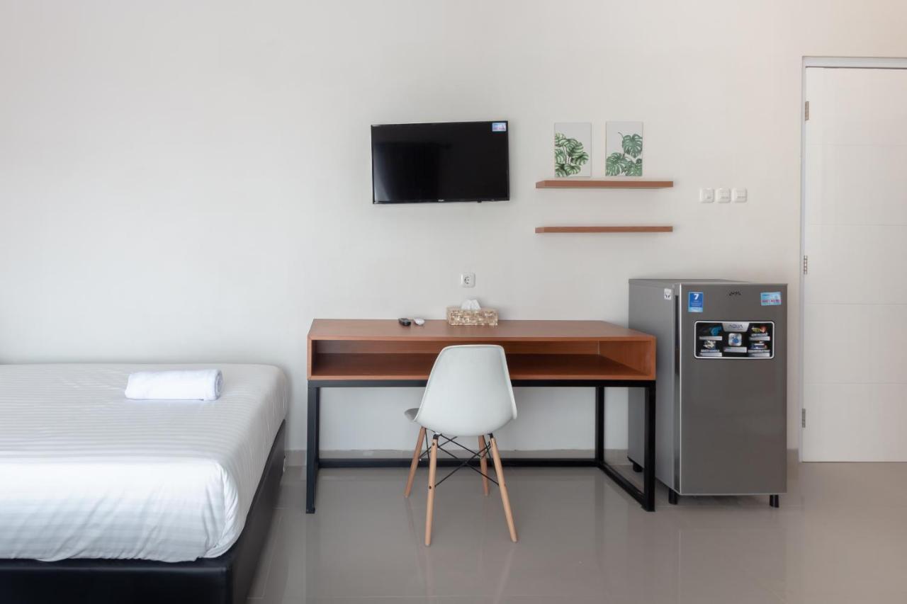 Omah Manis Hostel Yogyakarta Exterior photo